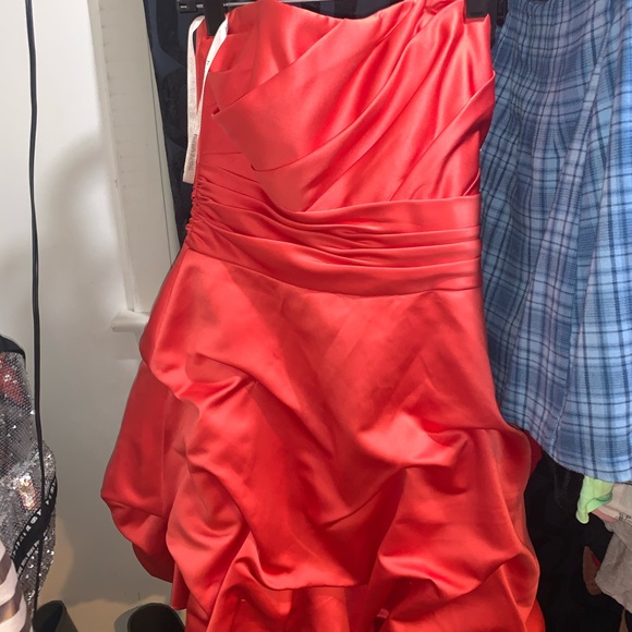 Dress - Picture 1 of 2